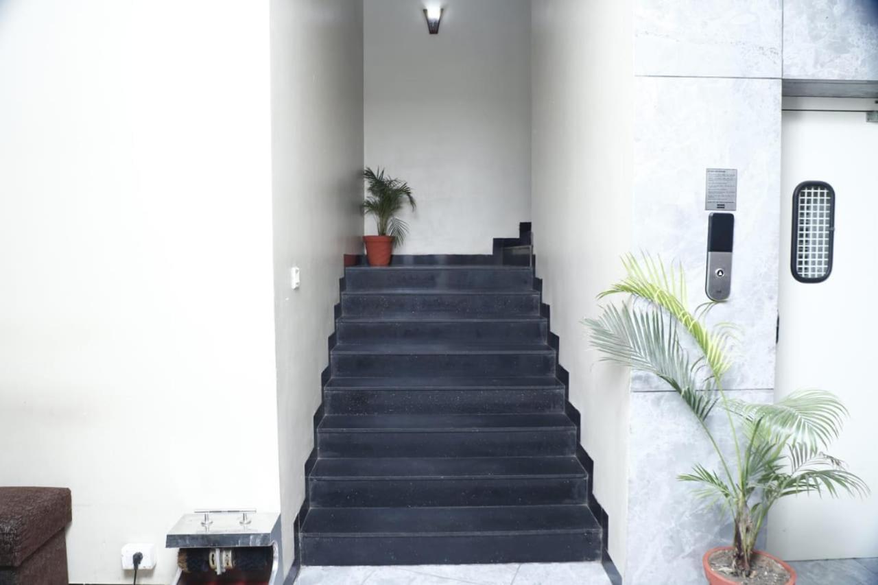 Hotel Ashoka Palace Ujjain Exterior foto