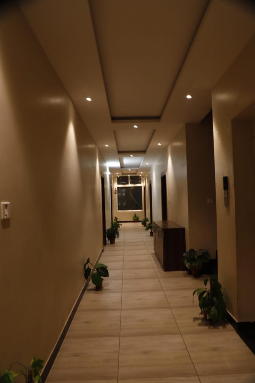Hotel Ashoka Palace Ujjain Exterior foto